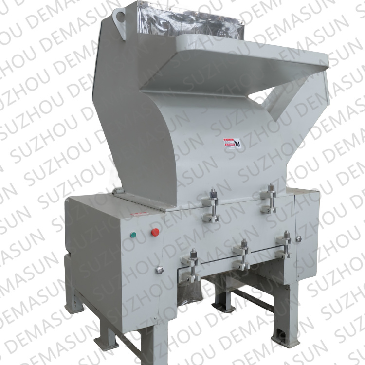 Durable Plastic Crusher for Pipe and Waste Material Processing Plastic Machine for Recycling Material