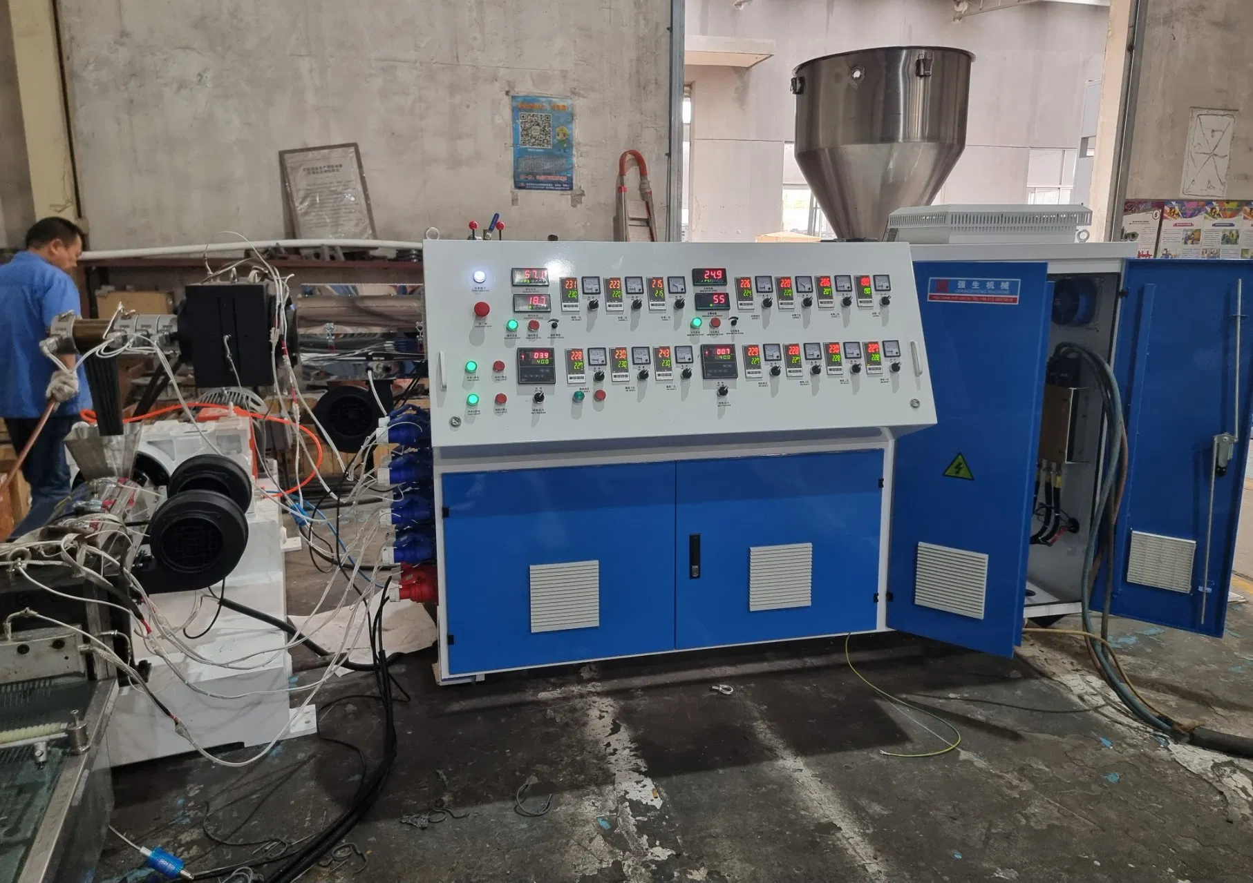 Plastic Recycling Pelletizing Machine Rigid PP PE ABS Granulating Line/Plastic Granulator Machine
