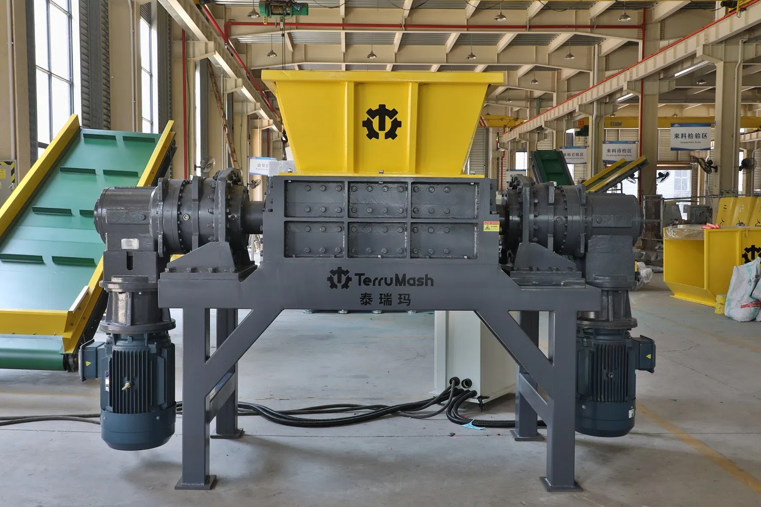 Plastic Double Shaft Shredding Machine of Woven Bag and Tire Recycling