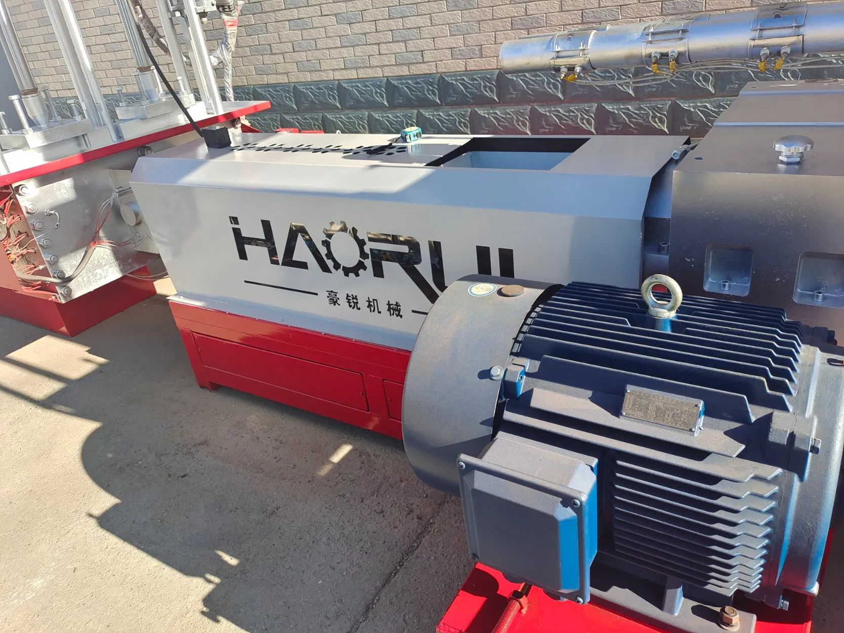 Complete Plastic Pellet Line PP PE Granulating Machine Plastic Pelletizing Recycling Price