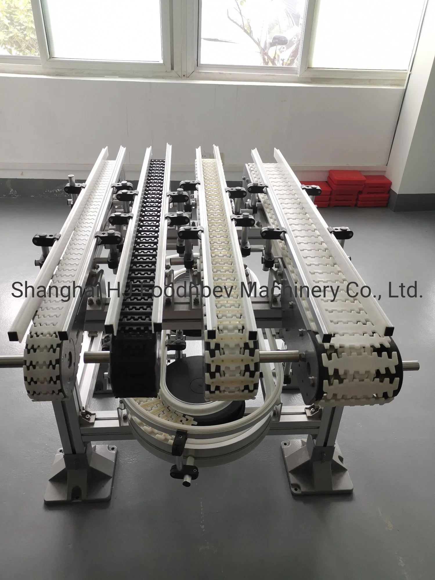 Vision FDA Ce Certificate Luxme Tubular Sideflexing Single Hinge Plastic Tabletop Conveyor Chain Conveyor System Producer