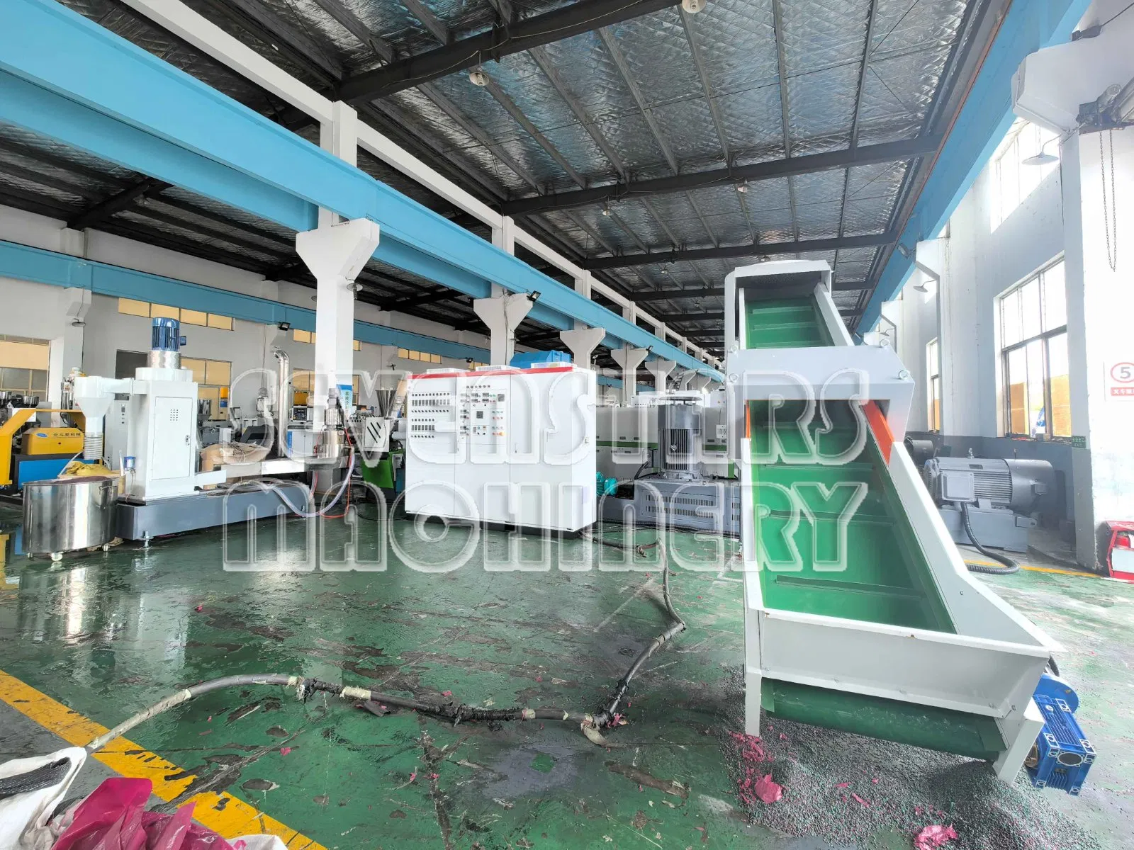 Double Stage PP/PE Film Plastic Bags Recycling Pelletizing Granulator Machine