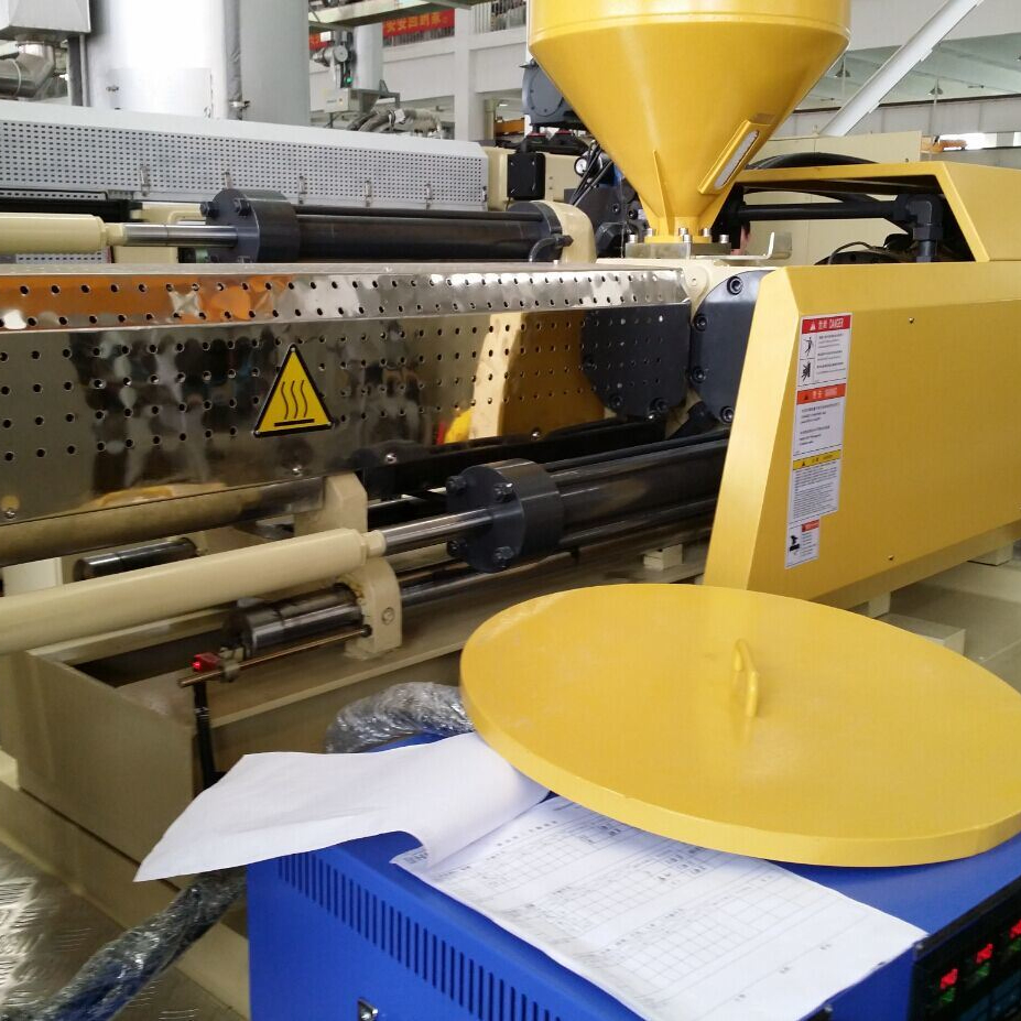 Full Automatic Plastic Pet Bottle Preform Injection Molding Machine