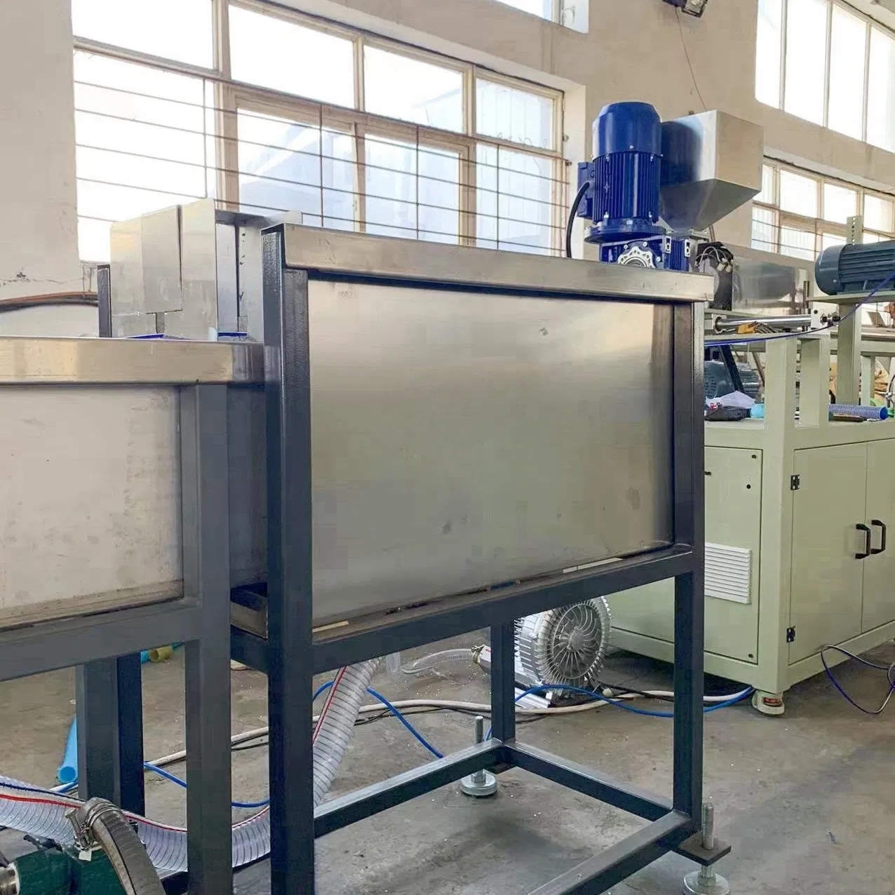 Plastic EVA Spiral Helix Corrugated Flexible Vacuum Dust Cleaner Pipe Extrusion Machinery