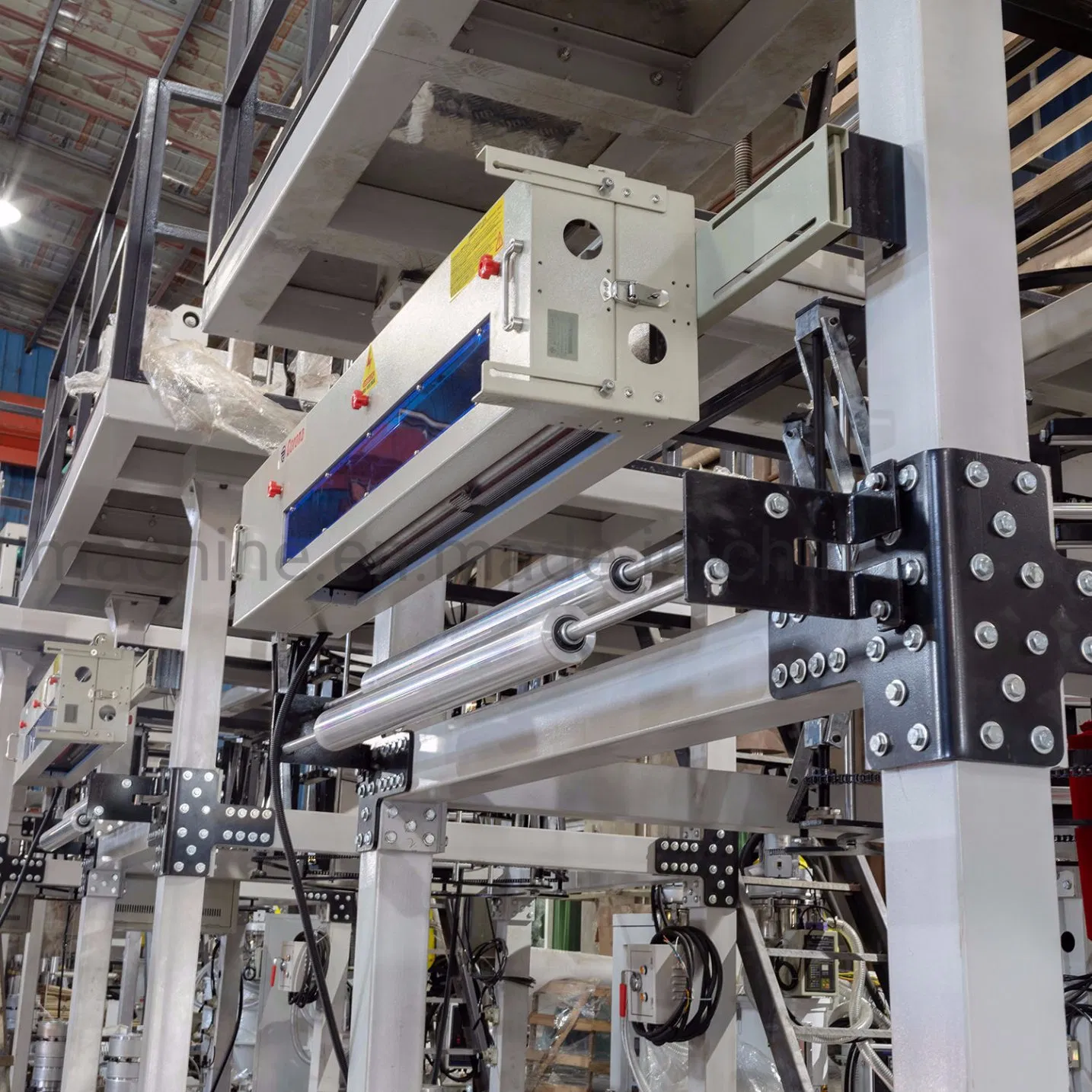 HDPE LDPE ABA 1000mmthree Layers Extruder Plastic Agricultural Film Blowing Machine