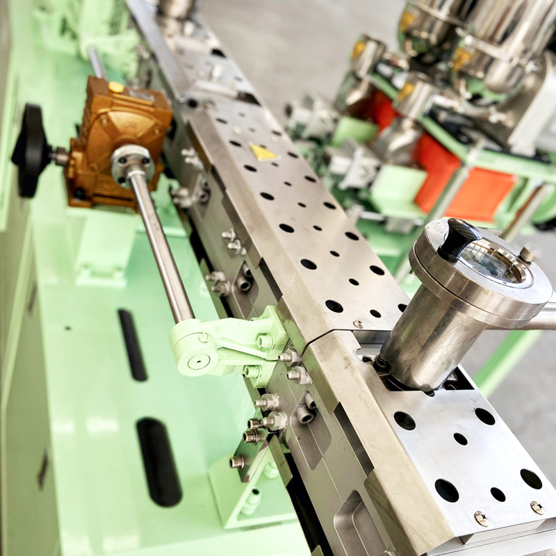 Color Filler Masterbatch Cable Compounds Plastic Granulator Industrial Machinery Twin Screw Extruder Pellet Machine