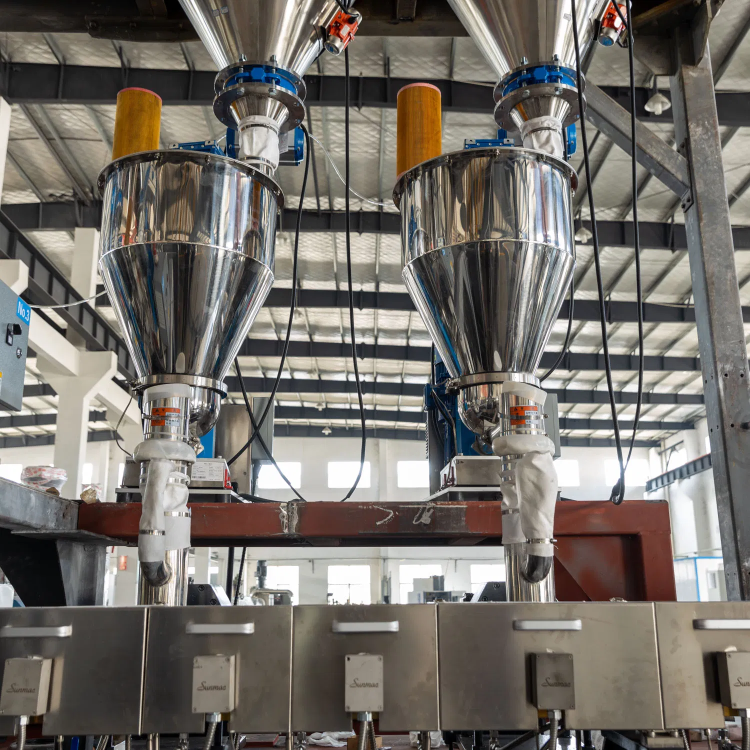 Twin Screw Extruder for Manufacturing High-Quality Plastic Tubes and Profiles