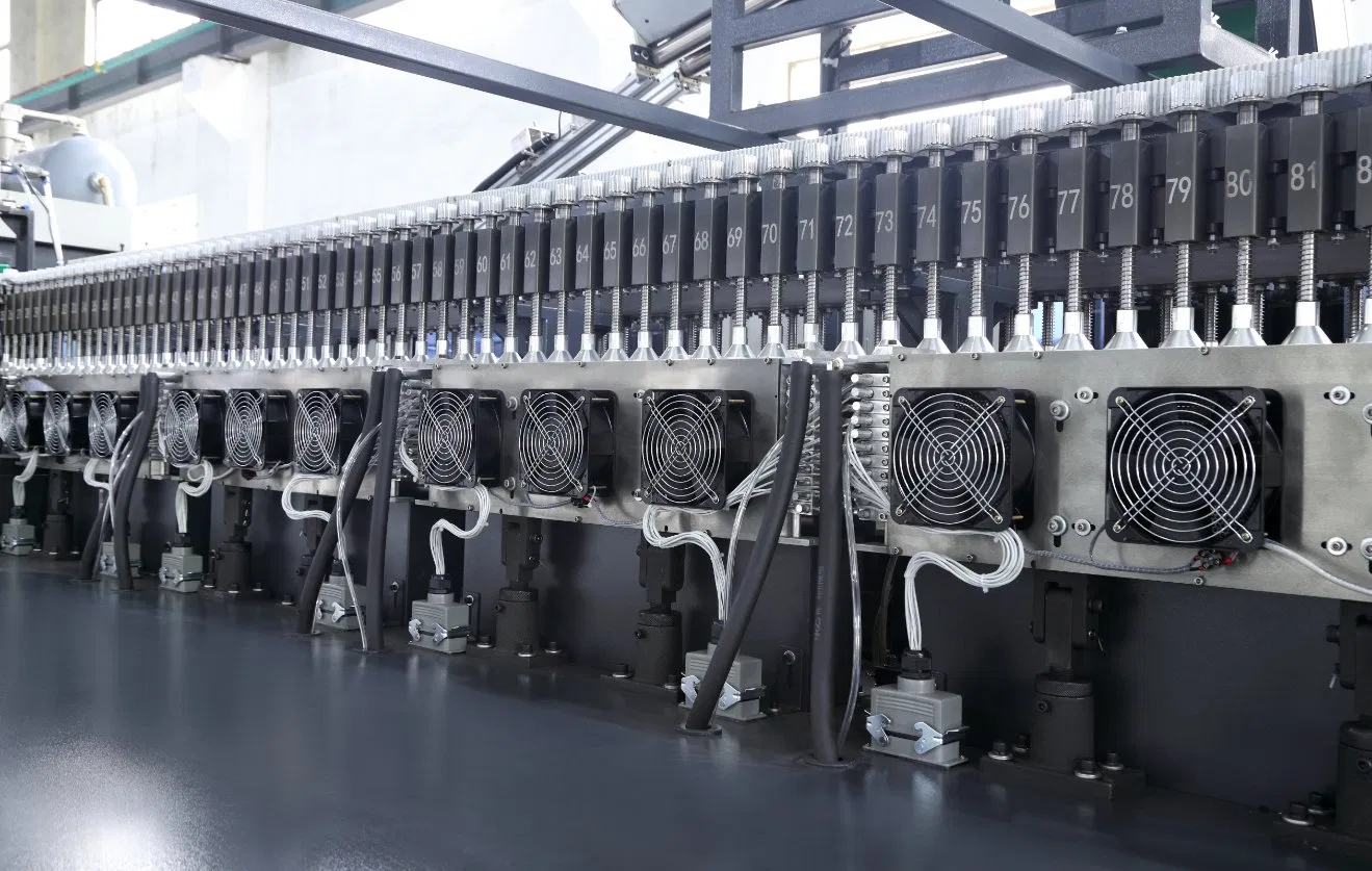 100ml-20L Servo Plastic Beverage Bottle Blow Molding Machine /Water Food Packaging Bottle Jar Injection Blower Moulding Making Pet Preform Blowing Machine Price