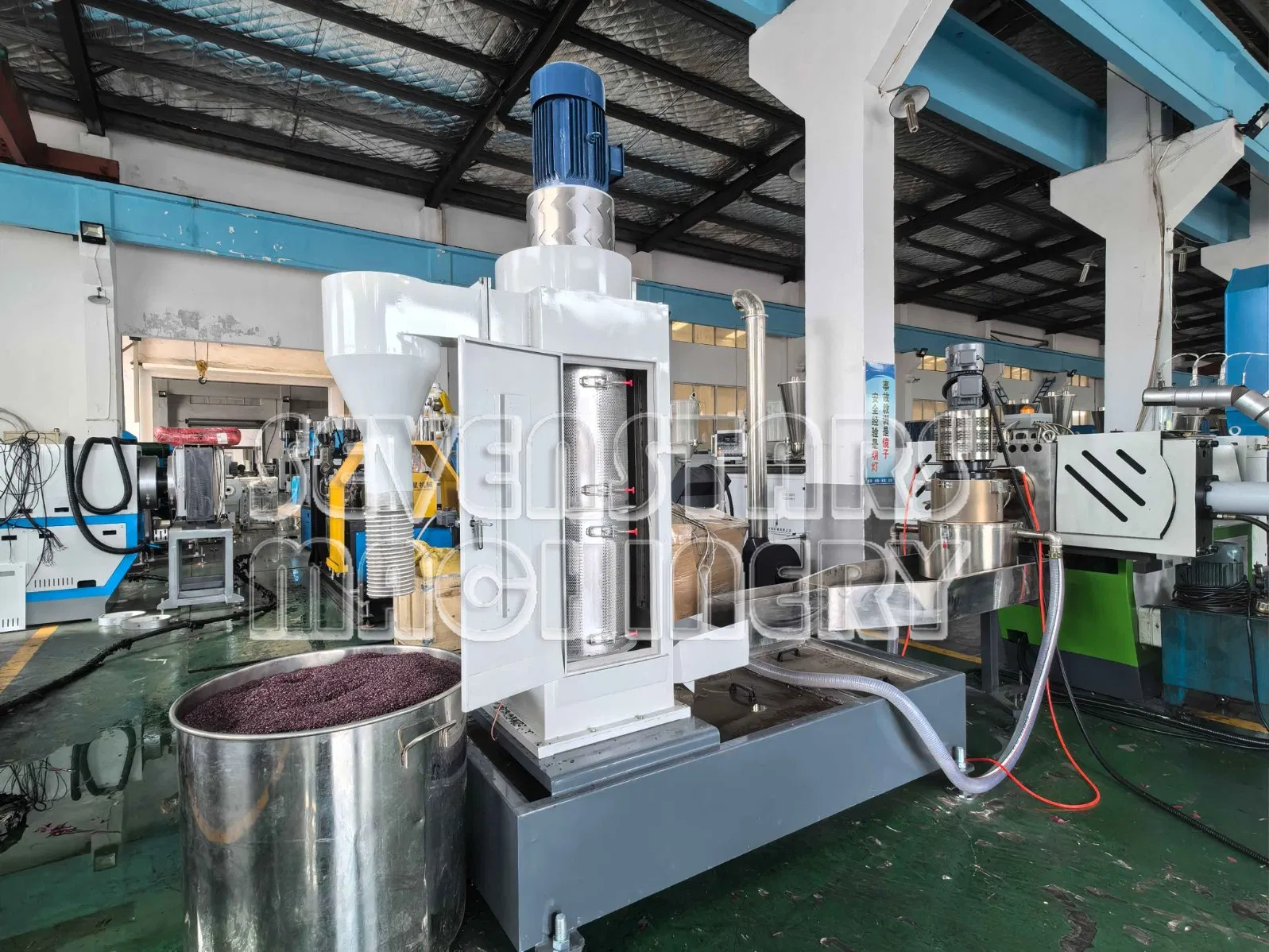 Double Stage PP/PE Film Plastic Bags Recycling Pelletizing Granulator Machine