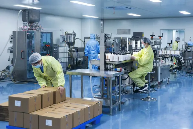 Cleanroom Production 3