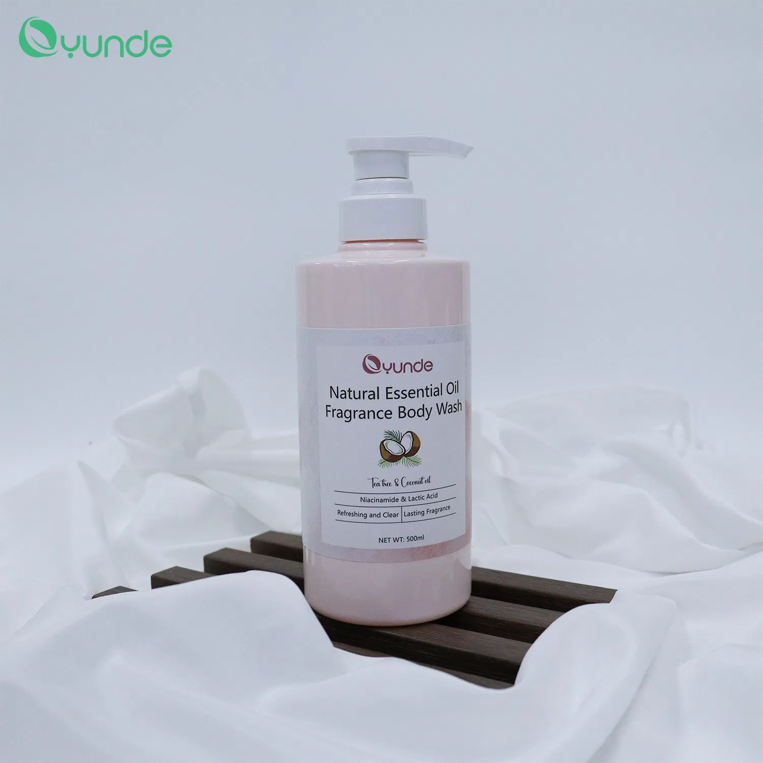 Organic Fragrance Body Wash with Essential Oil Moisturizing Formula