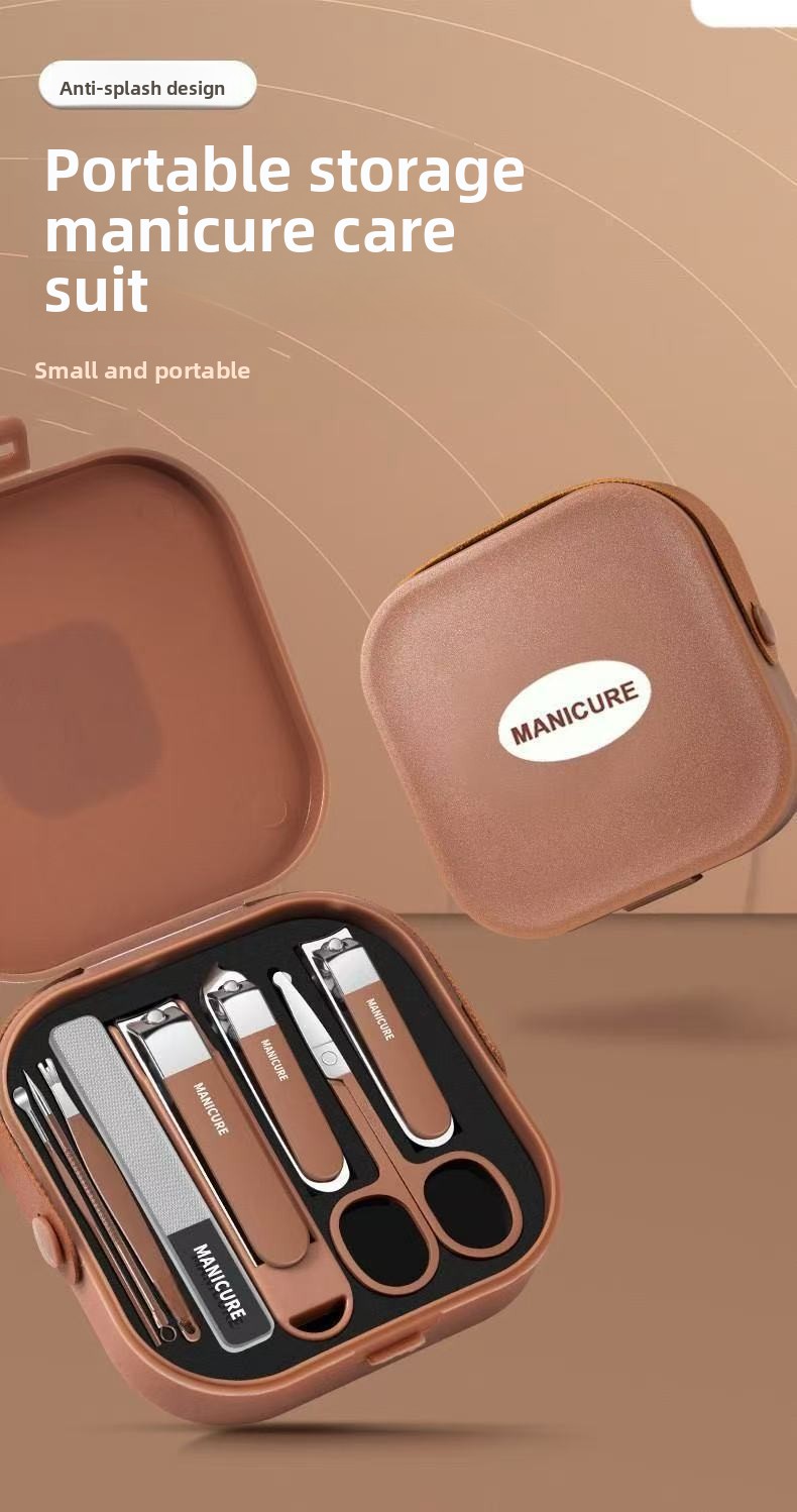 Portable box of nail clippers 1