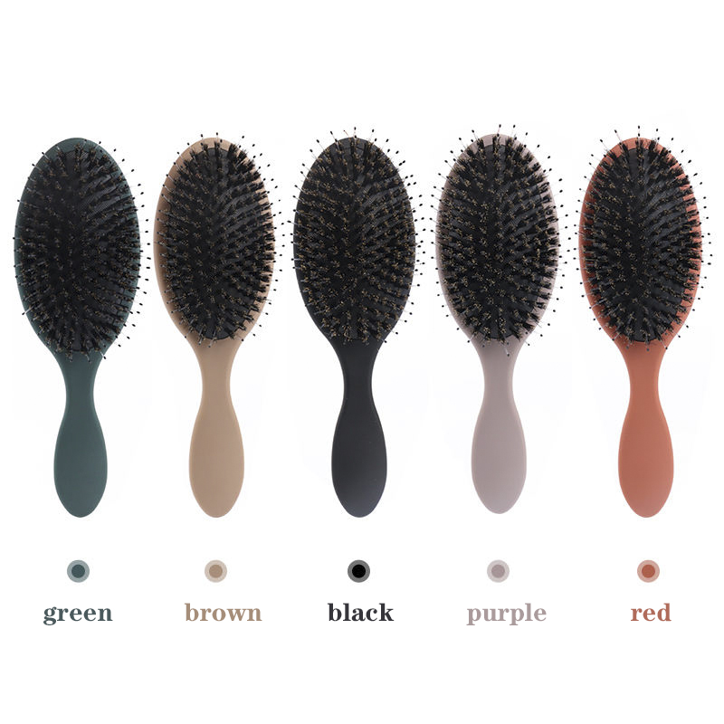 Hairbrush detail 2