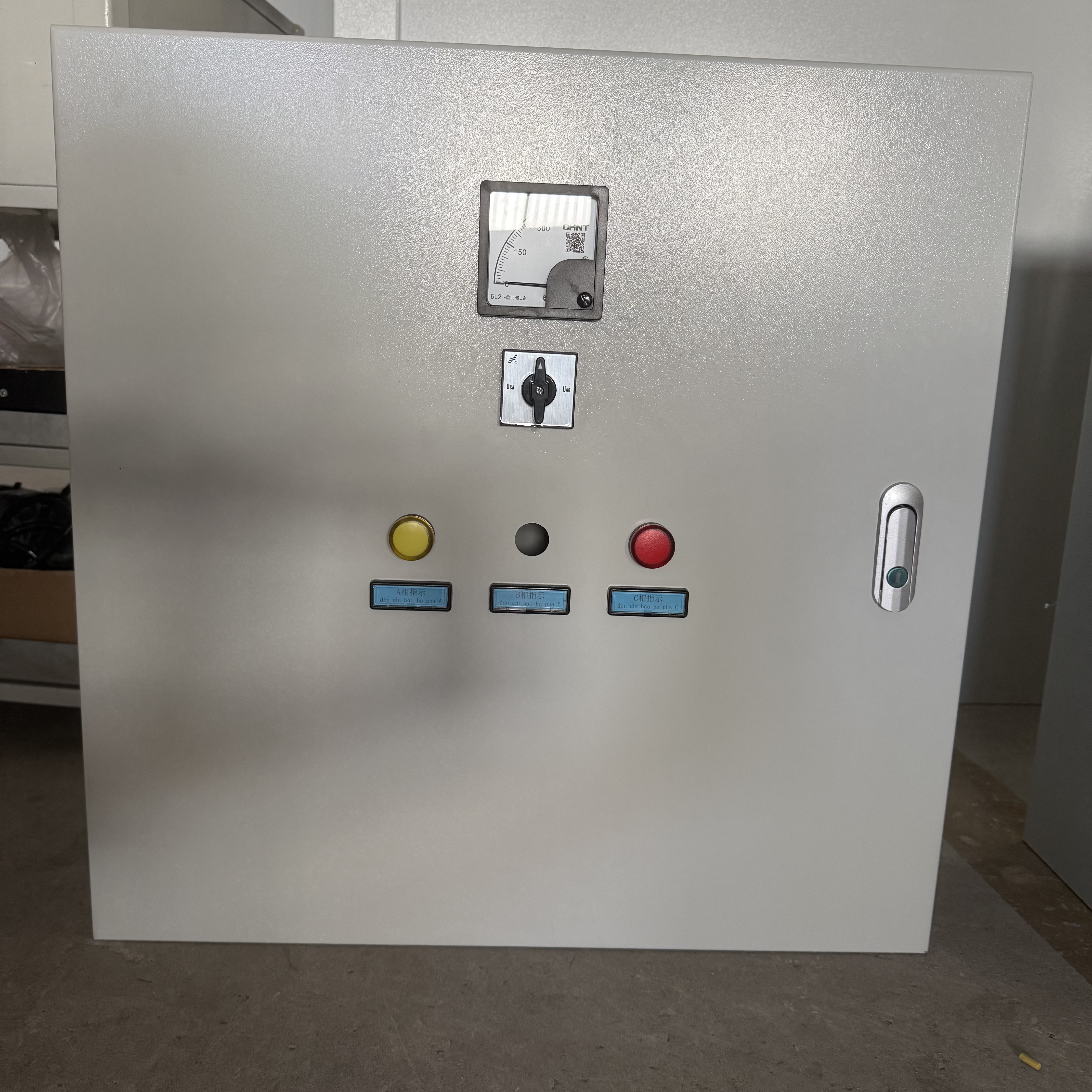 Double Layer Low Voltage Power Distribution Cabinet Indoor Electrical Distribution Box IP54 Industrial Switchgear Panel