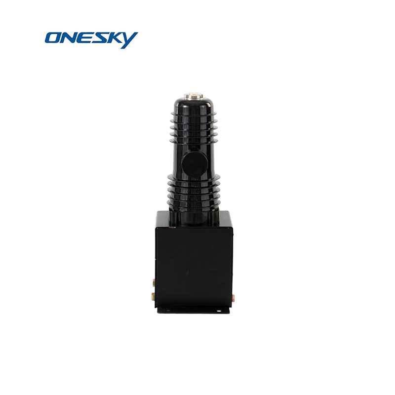 Single-Phase 12 kV Magnetically Controlled Pole-Type High-Voltage Vacuum Circuit Breaker