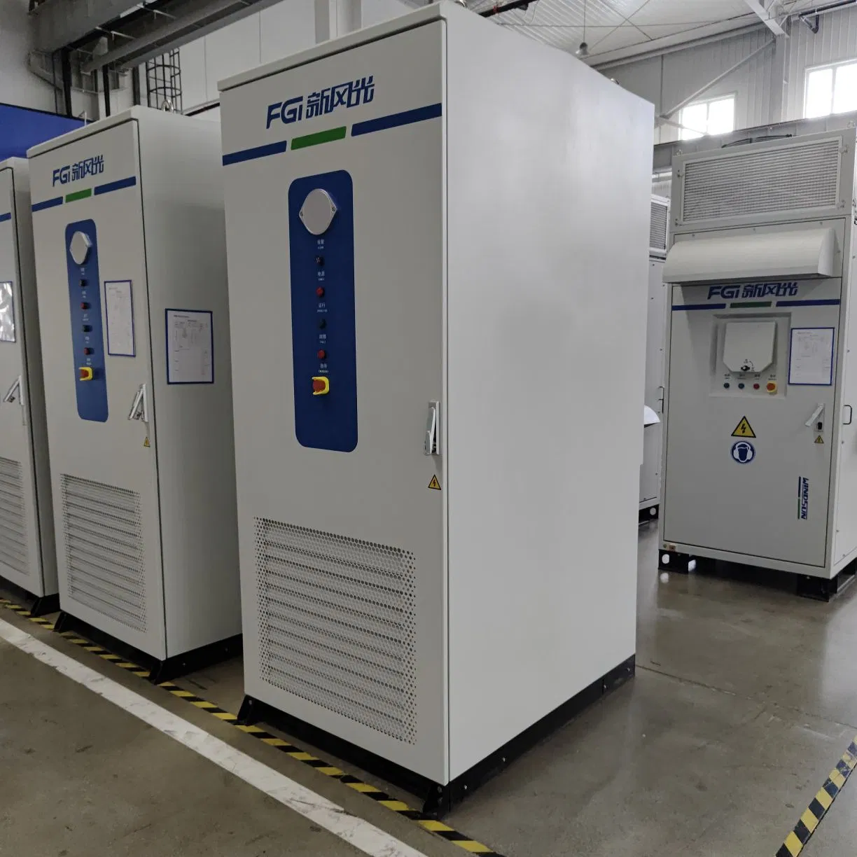 Fgi Commercial and Industrial Liquid Cooling LiFePO4 Battery Energy Storage System Solar Hybrid Smart EMS Peak Shaving Load Shifting 125kw 261kwh Outdoor Bess