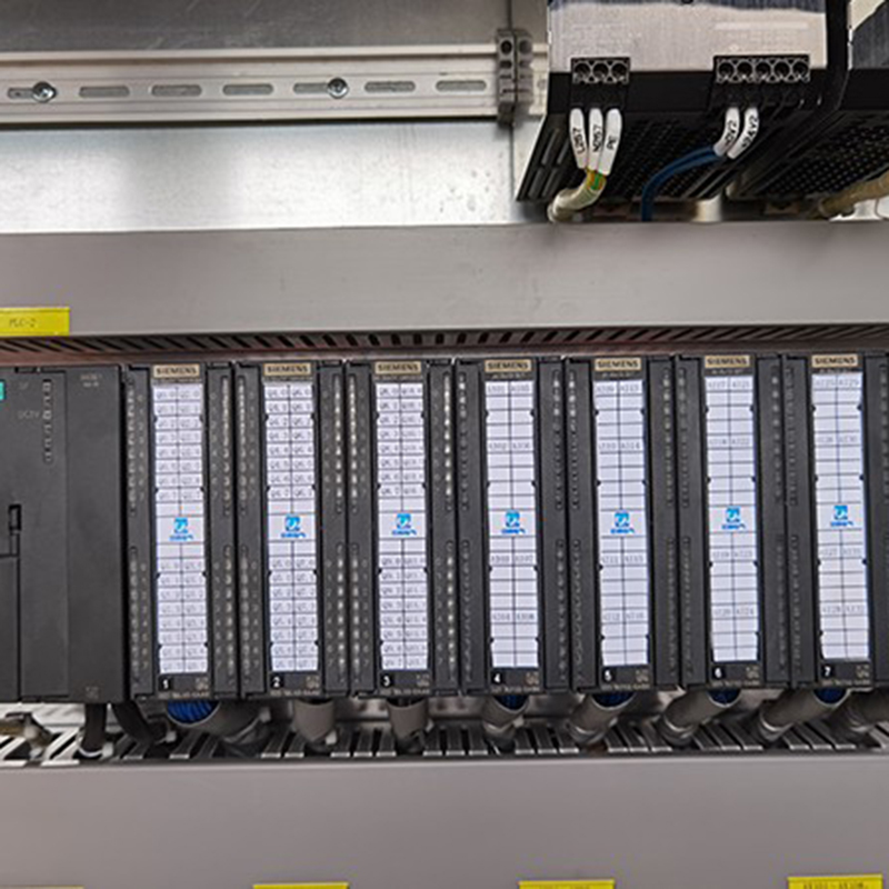 Customizable PLC Electrical Control Cabinet With Advanced Functions Power Distribution Equipment &amp; Controller