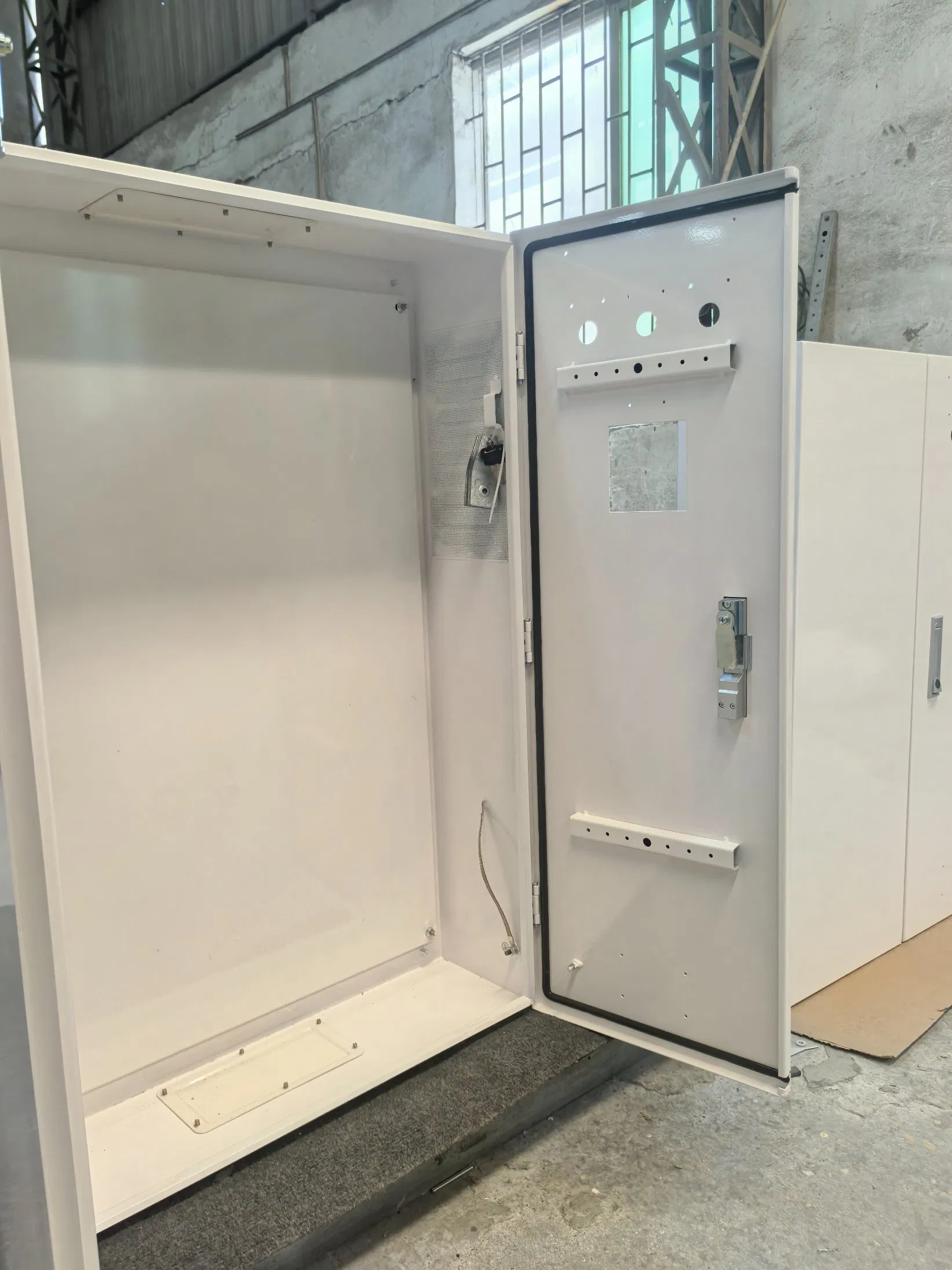 Double Open Door Eletrical Cabinet Electrial Box Eletrical Panel Distribution Box