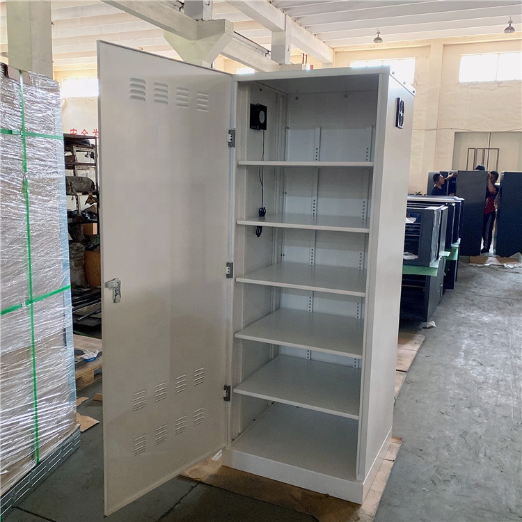 Waterproof IP54/IP65 Custom OEM/ODM Stainless Steel Aluminum Galvanized Powder Coated Outdoor Solar Telecom Battery Cabinet