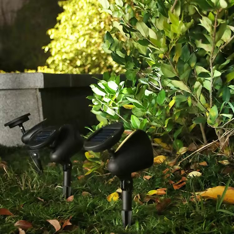 Solar Adjustable LED Landscape Spotlight, Waterproof Garden Yard Spot Light for Outdoor Pathway Decoration