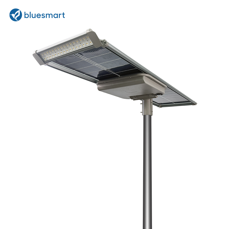 Chinese High Power outdoor Energy Integrated Solar Street Light for Parking Lot &amp; Court Area Lighting
