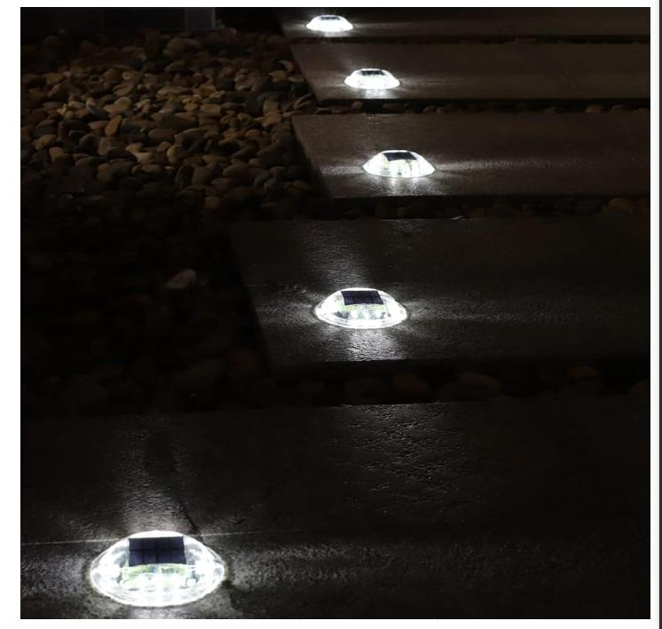 Waterproof Plastic Flashing Marker Solar LED Deck Lights Driveway Blinking LED Solar Road Stud Marke