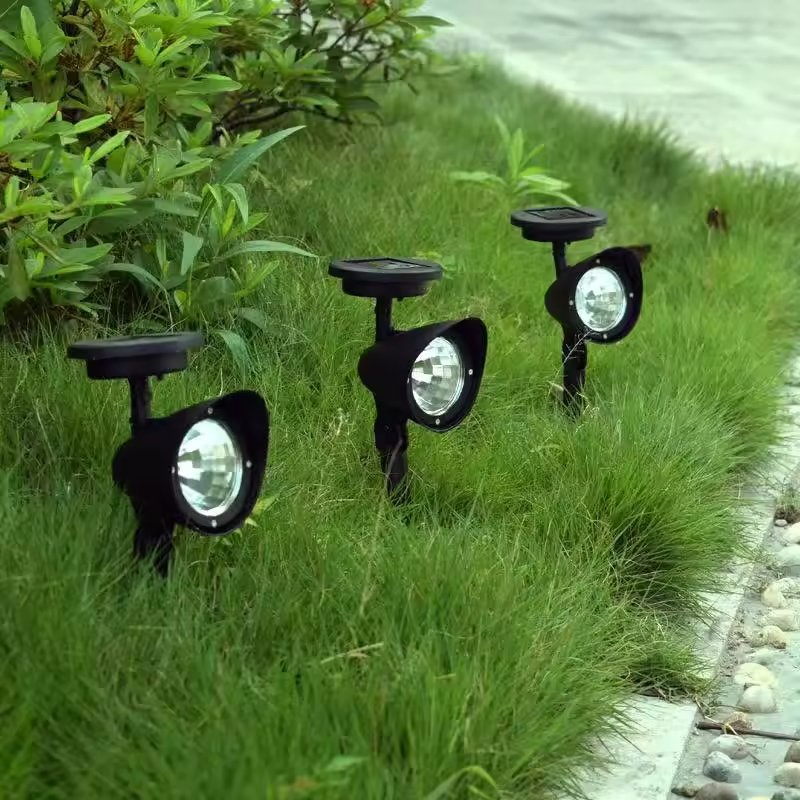 Solar Adjustable LED Landscape Spotlight, Waterproof Garden Yard Spot Light for Outdoor Pathway Decoration