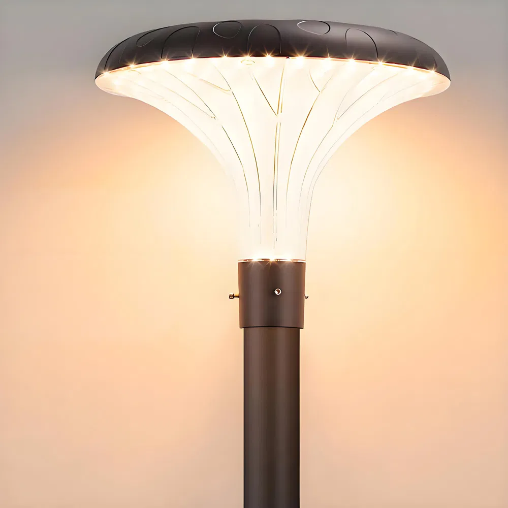 3 CCT in One Solar Garden Pole Light for Courtyard Park Hotel