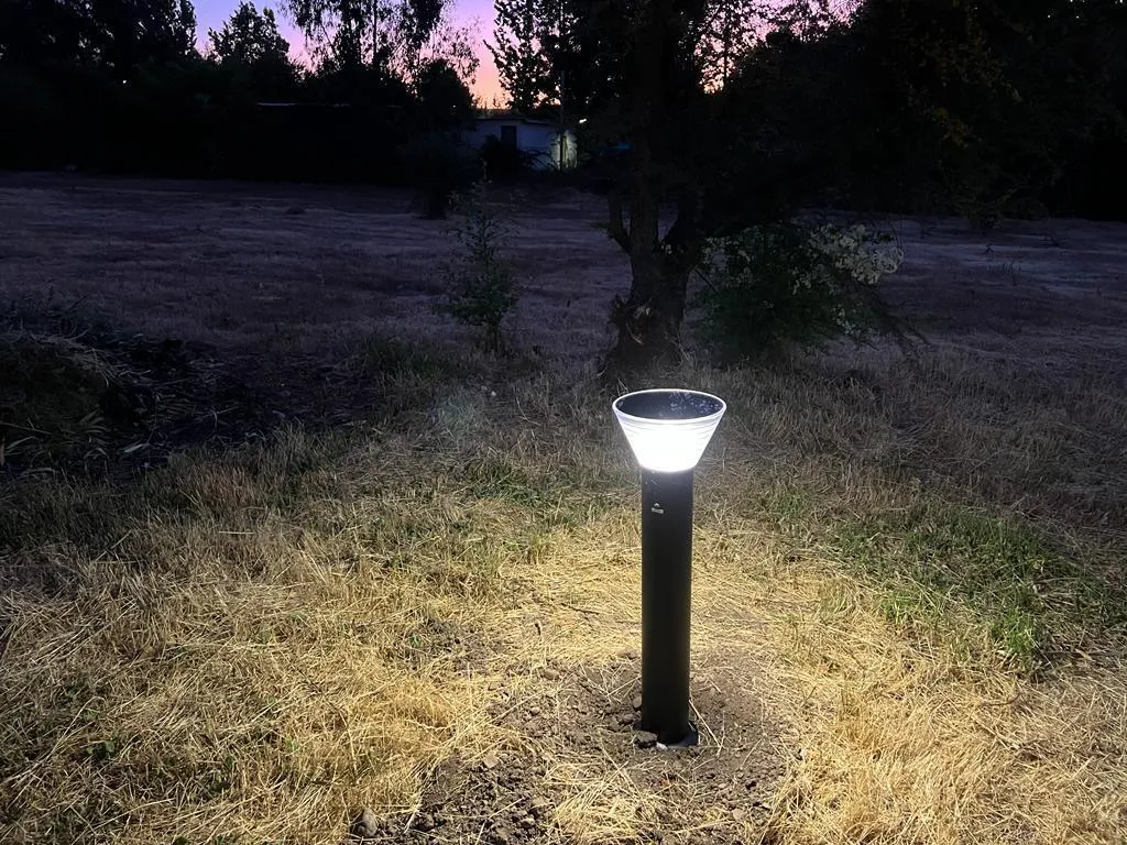 Solar Post Light 1
