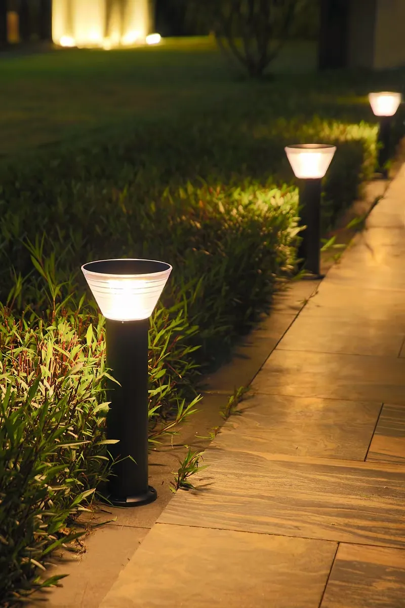 Solar Post Light 7
