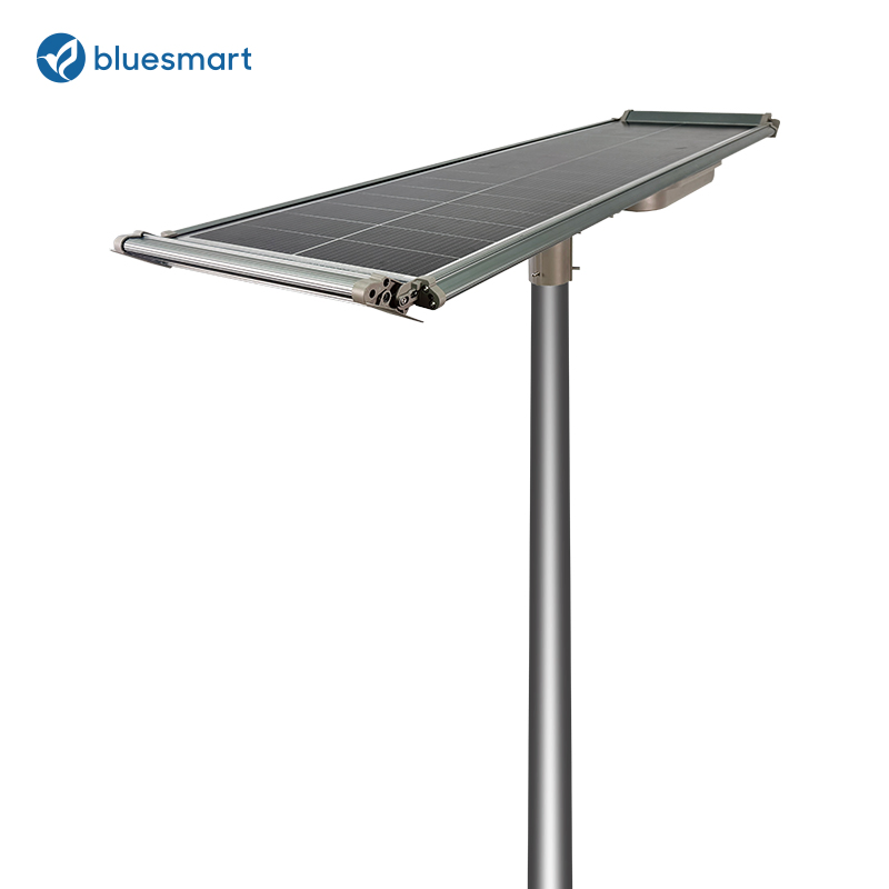 Chinese High Power outdoor Energy Integrated Solar Street Light for Parking Lot &amp; Court Area Lighting