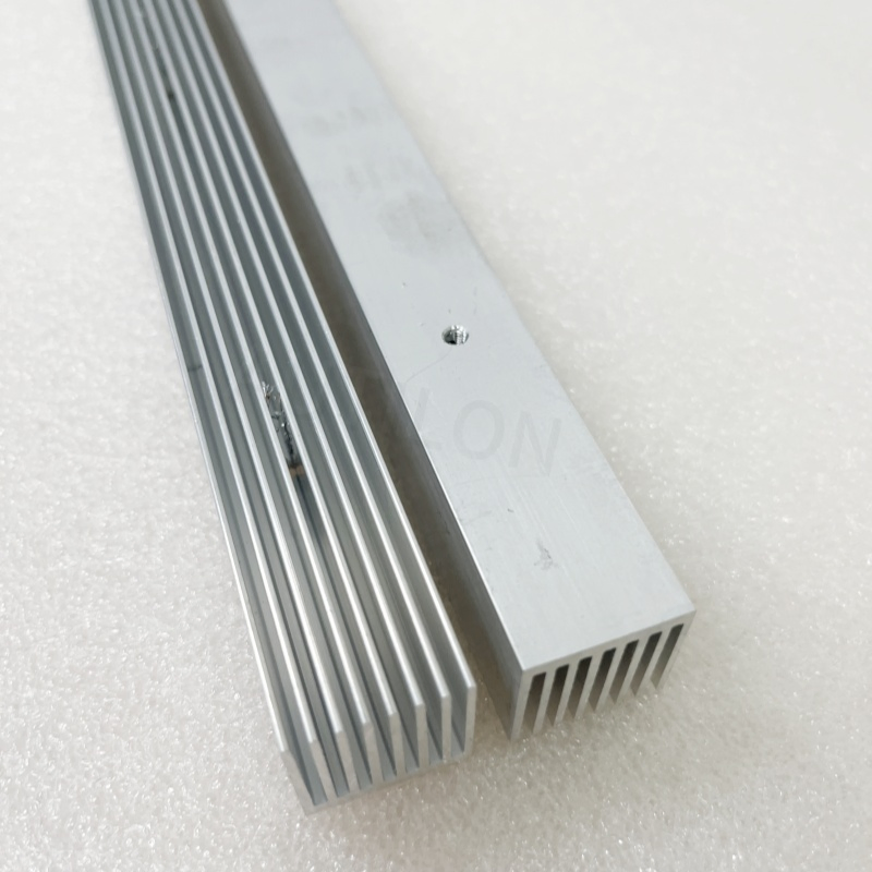 Customized PCBA 20W 40W UV LED 3535 3838 365nm 395nm 405nm Linear Light Ultraviolet LED Strip Light UV LED High Power Curing Light Source