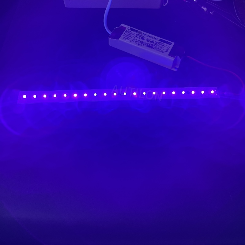 Customized PCBA 20W 40W UV LED 3535 3838 365nm 395nm 405nm Linear Light Ultraviolet LED Strip Light UV LED High Power Curing Light Source
