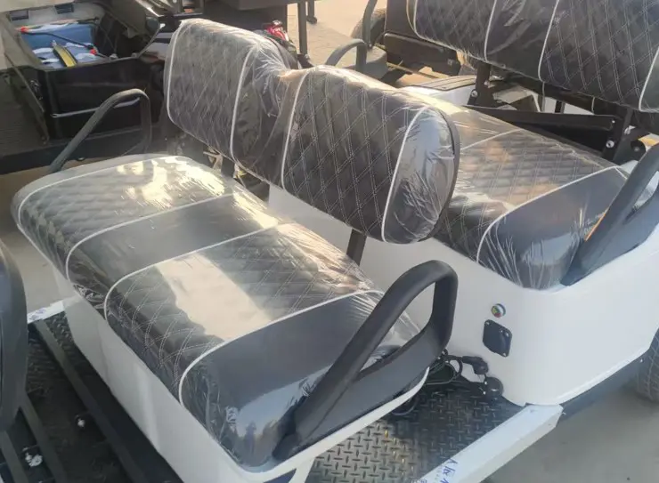 Diamond patterned seat