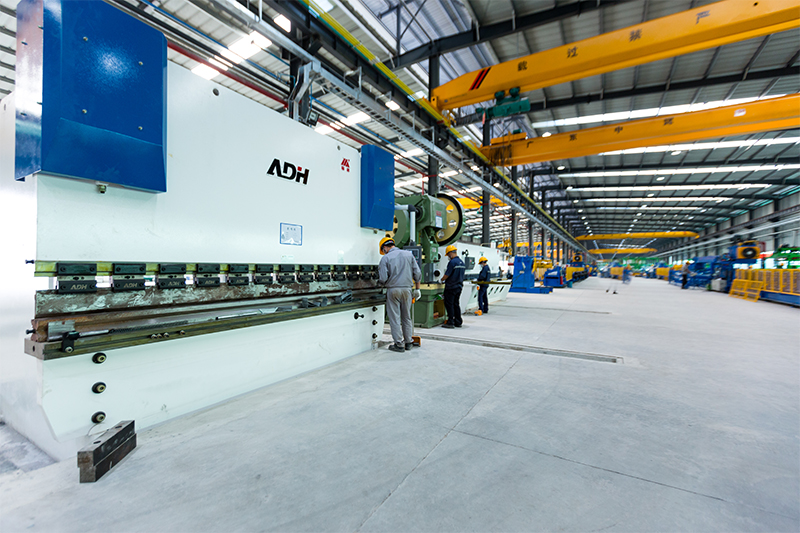 Zhonghui modular house production line — steel frame assembly