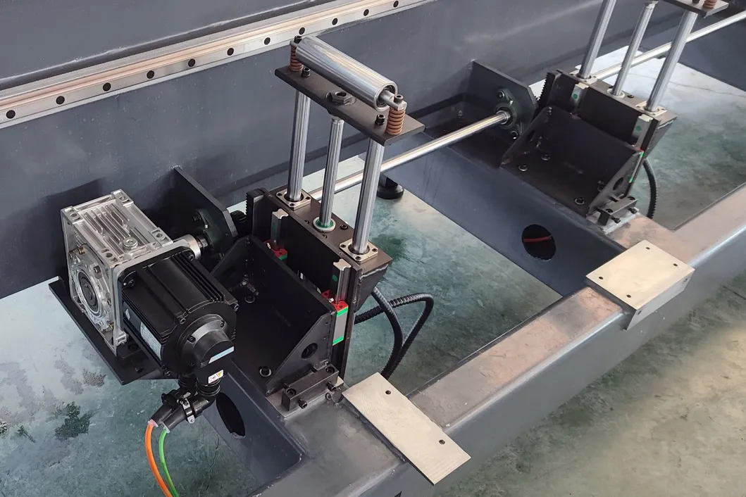 Square Tube Round Tube Rectangular Tube Elliptical Tube Tube Material Laser Cutting Machine Laser Cutting Drilling Marking Perforating, Cutting