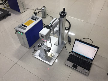 Professional Fiber Laser Marking Machine for Metal Supports DXF PLT BMP AI Graphic Formats Professional Laser Engraver Marker