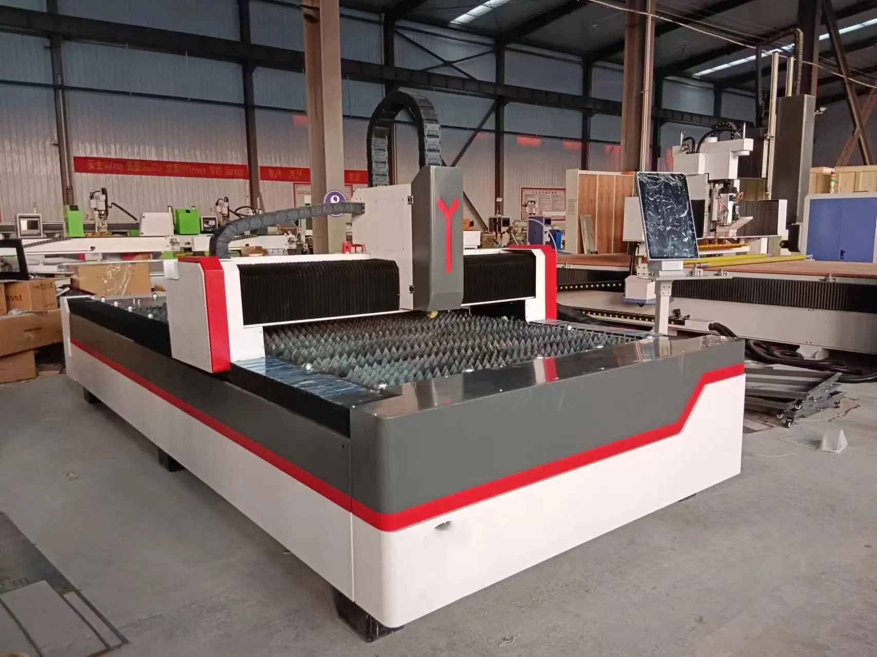 High Quality CNC Fiber Laser Cutter Machine for Metal Carbon Stainless 3015 CNC 3D Engraving and Cutting Laser Marking Machine