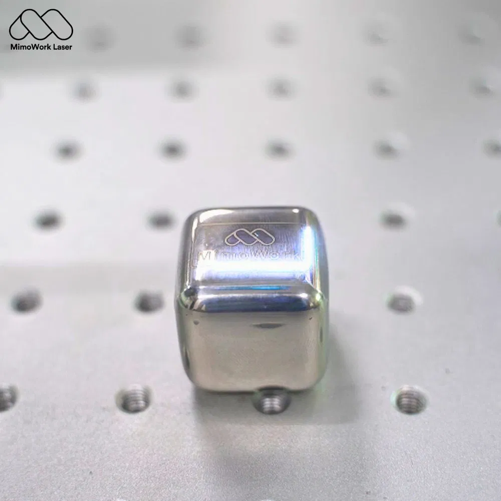 30W 50W 100W Metal Laser Engraving Machine for Cards