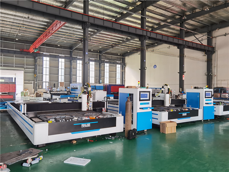 Primapress 1kw 1.5W 2kw 3kw CNC Hydraulic Mild Stainless Steel Lron Aluminum Copper Sheet Metal Automatic Fiber Laser Cutting Cutter Machine for Metal Engraving