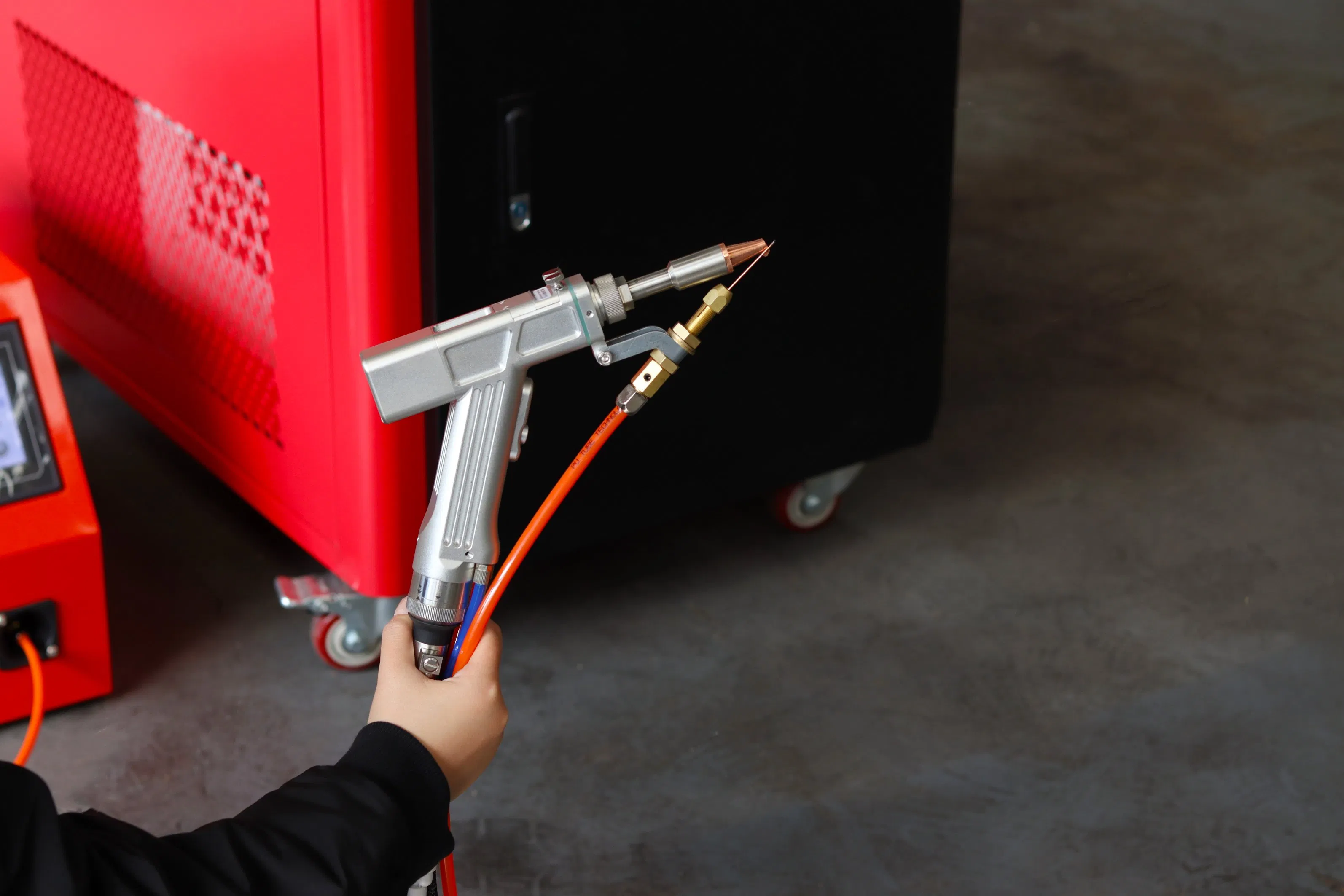 China Factory 3in1 Laser Welding Machine Laser Welder for Handheld
