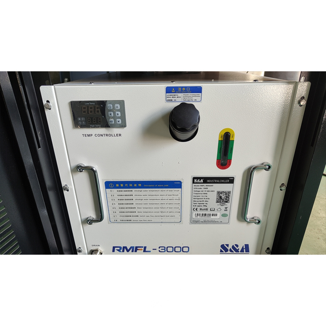 High Power Raycus 3000W Qilin Dual Wobble Handheld Fiber Laser Welder for Sheet Metal Factory Use
