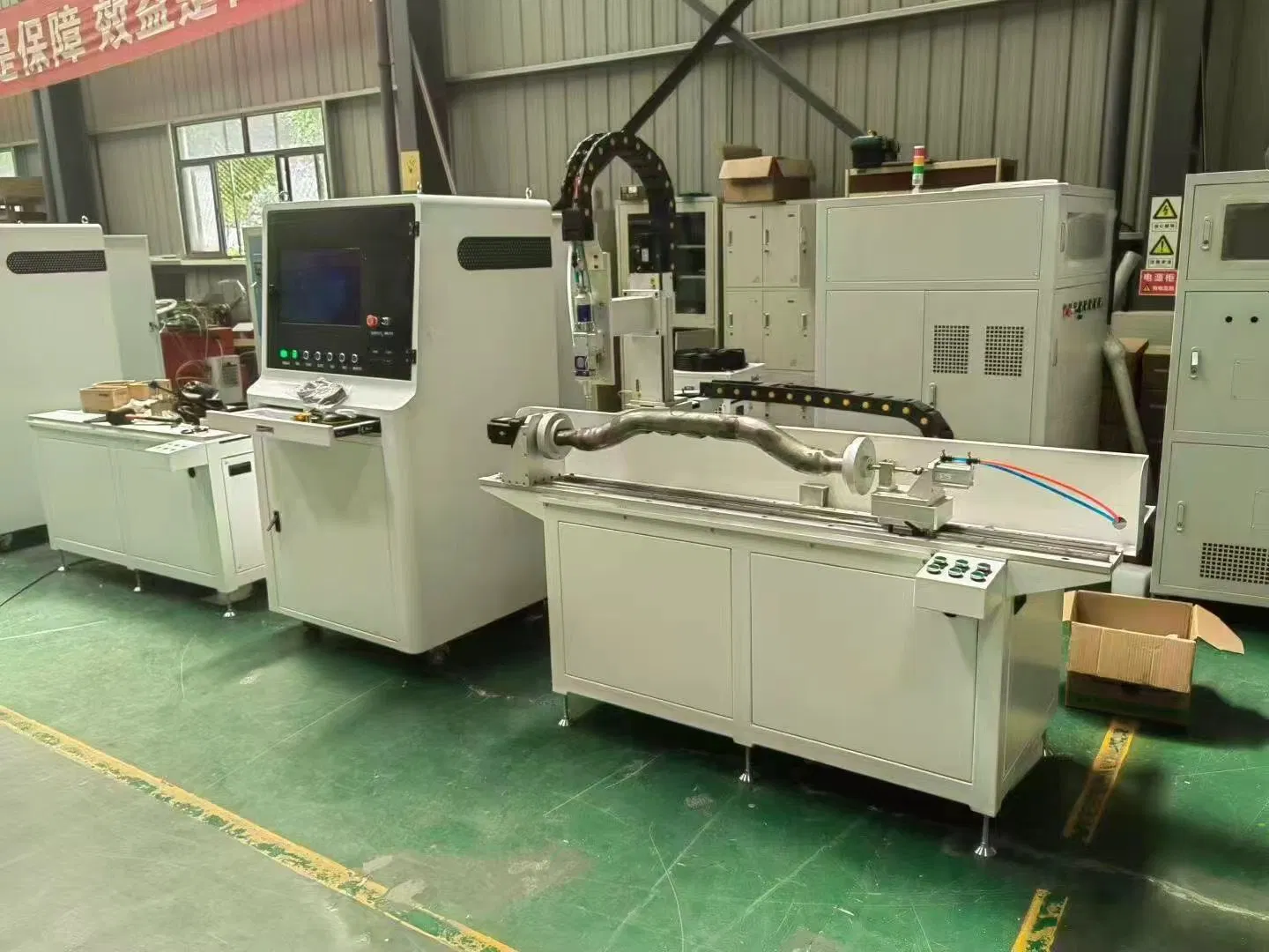 Small Laser Pipe Cutting Machine Precision Drilling Equipment for Metal &amp; Stainless Steel Supports Ai &amp; Plt Graphic Format