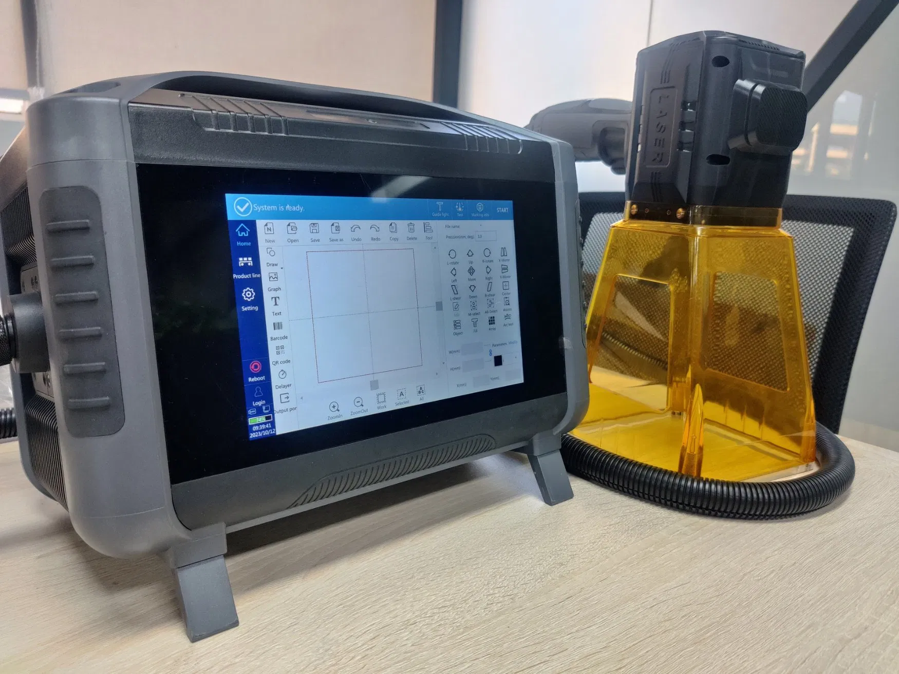 Portable 20W 30W 50W Handheld Laser Marking Engraving Machine for Metal