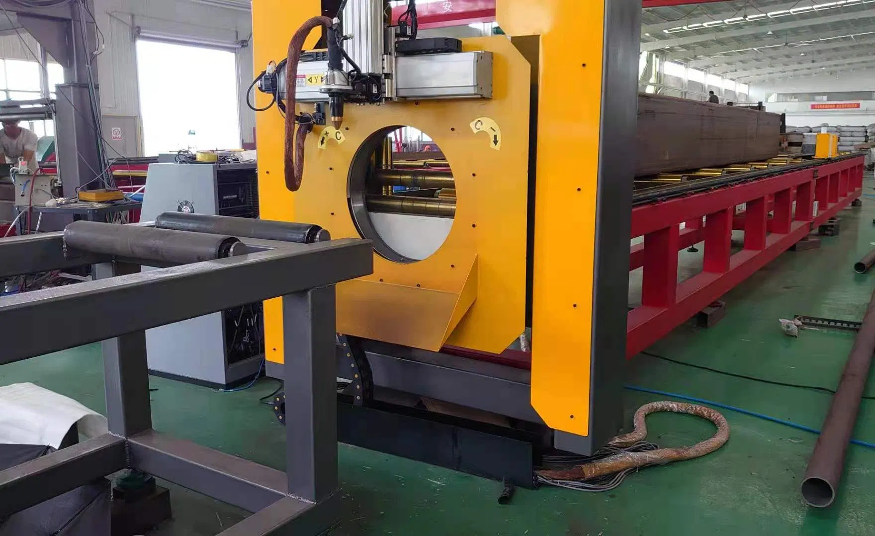 Heavy 12kw 15kw 5 Axis 3D H Beam Laser Cutting Machine Head Steel Structure Adjustable Angle Laser Bevel Cutting Machine Price