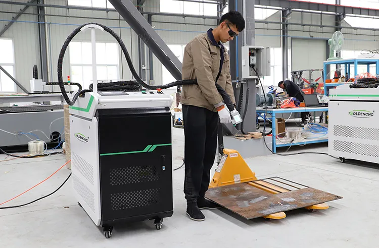 Pulsed Laser Cleaning Machine Great for Precision Parts Electronics PCB Surface Decontamination ISO Standard