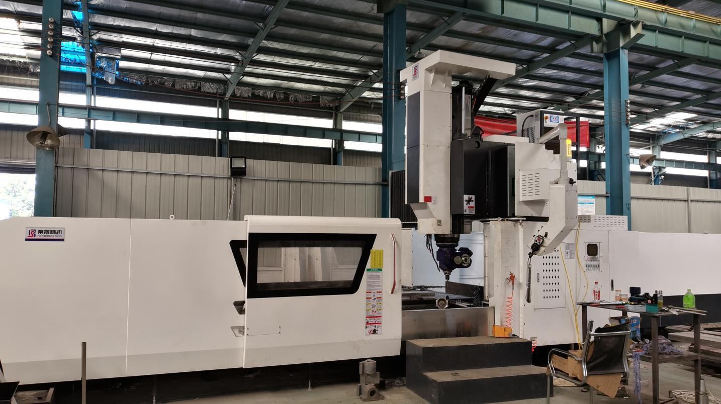 ZICO CNC milling machine - high-precision CNC milling center for component manufacturing