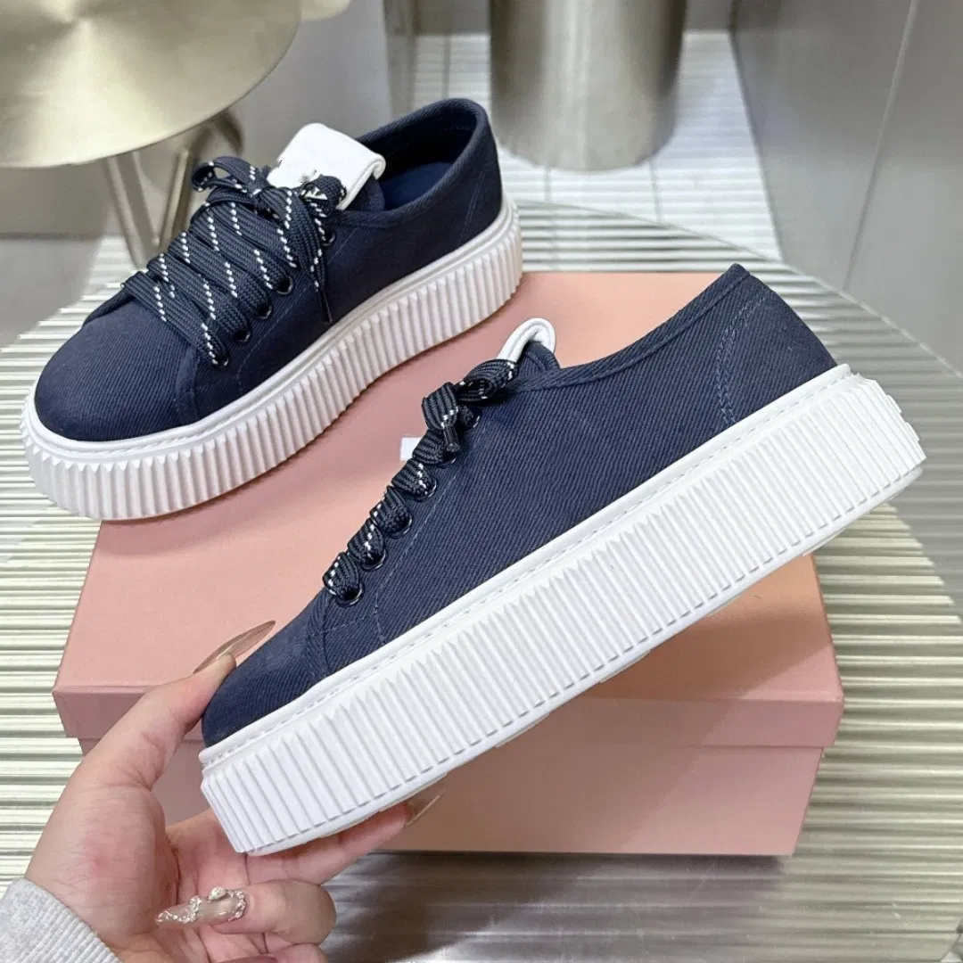 Zapatos de lona de suela gruesa para mujer, zapatos casuales que aumentan la altura, zapatos de plataforma antideslizantes y resistentes al desgaste con suela serrada y diseño de cordones