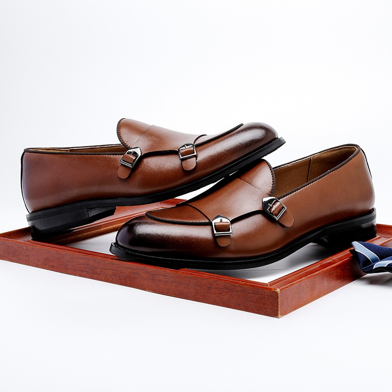 Zapatos de vestir para hombres OEM - Zapatos de cuero genuino personalizables para regalos corporativos