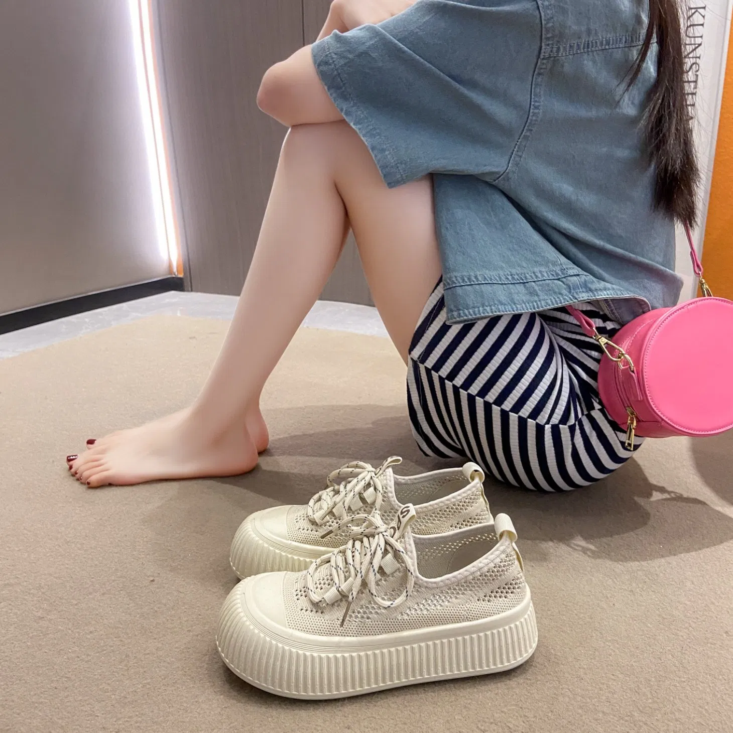 Llegada Nueva de Verano Zapatos de Lona para Mujeres con Suela Gruesa, Cordones, para Uso Casual y Deportivo, Moda y Tendencia, Zapatos Blancos Fa-M16